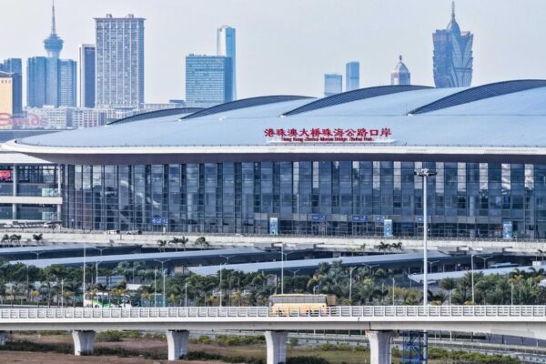Hong Kong set to issue 1,400 private car quotas for HKZMB travel