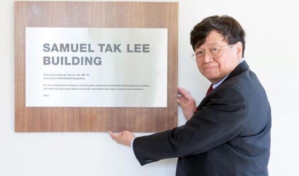 Hong Kong billionaire Samuel Tak Lee. Photo from Wikimedia Commons