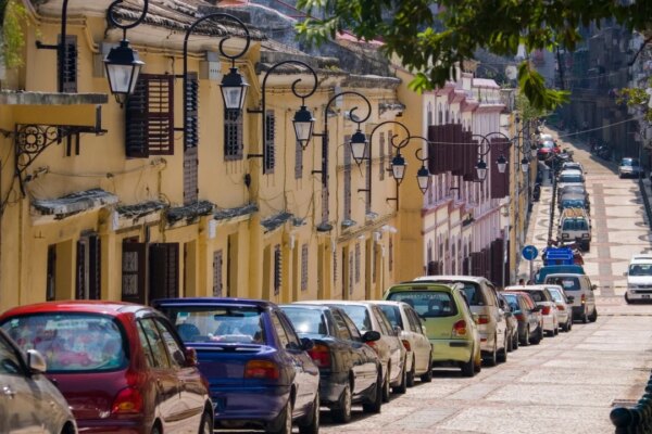More Hongkongers can drive to Macau under expanded travel scheme