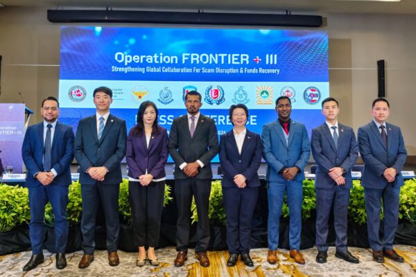 Officers from the Frontier+ initiative at a press briefing in the Maldives. Photo: ISD