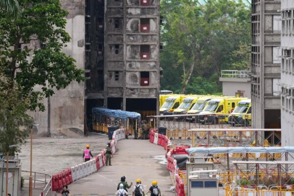 What to leave behind? Returning Wang Fuk Court residents stuck with tough decisions