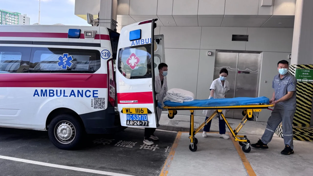 Mainland Chinese patient first to be moved north under cross-border ambulance scheme