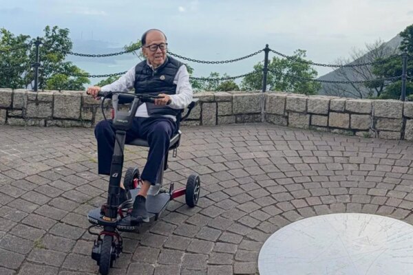 Hong Kong tycoon Li Ka-shing to subsidise liver cancer surgery for 200 patients