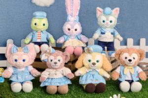 All seven of the beloved, cuddly characters are wearing the new denim looks. Duffy, for instance, is wearing a vest as well as a yellow plaid neck kerchief.