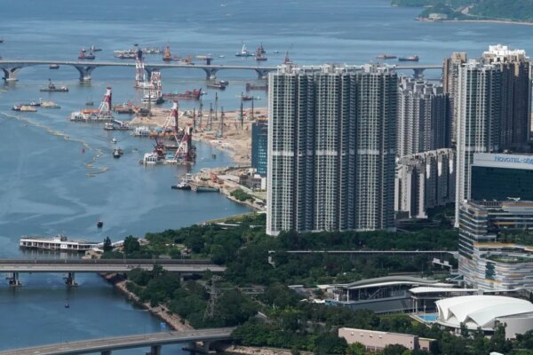 6 bids for Hong Kong land sale signal renewed confidence despite market caution