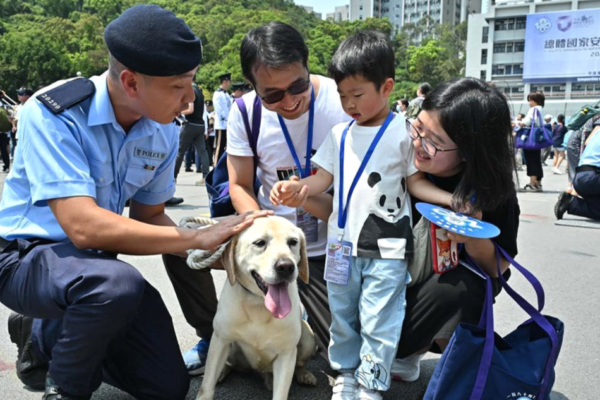 Finding home for retired police dogs in Hong Kong