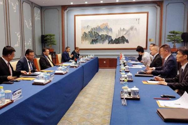 Bangladesh, China discuss connectivity, trade cooperation