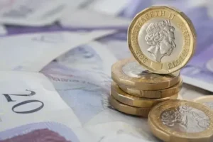 Pound gains as markets monitor Iran developments and UK local elections — TradingView News