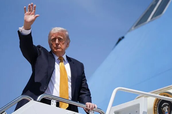 Trump departs for Beijing for summit with Chinese leader Xi Jinping