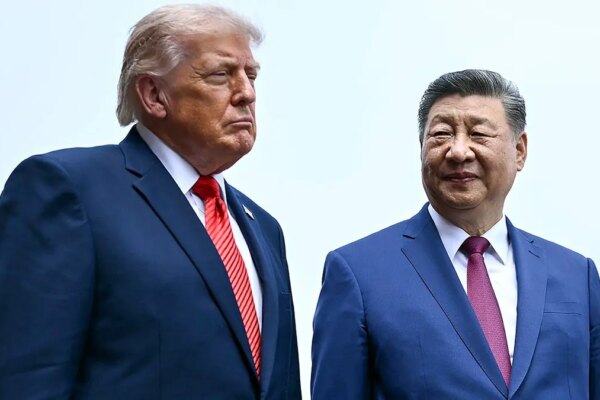 Xi Jinping and Donald Trump visit Temple of Heaven during Beijing summit.