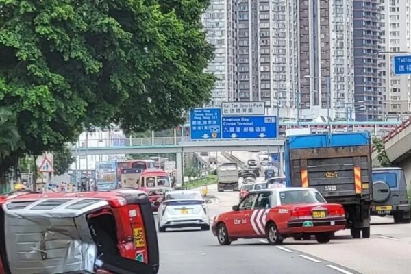 Driver, passenger hurt as taxi collides with truck in Hong Kong