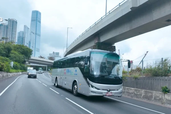 The bus completed 261 km using 47% battery charge