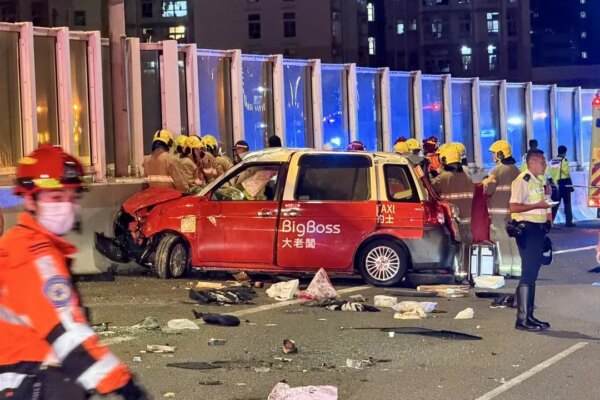 2 passengers killed as truck collides with taxi on Hong Kong road