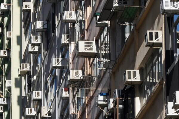 Hong Kong helpers urge employers to relax ‘air-con ban’ in heatwave