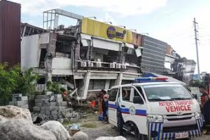 Visuals during the tremors and in the aftermath showed buildings collapsing. (AFP)