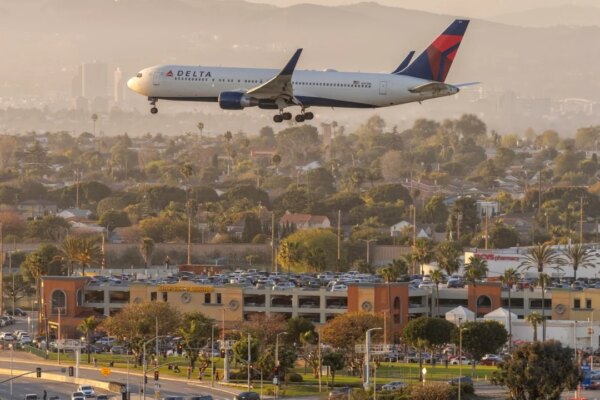 Delta resumes direct Hong Kong-US flights despite higher fuel costs