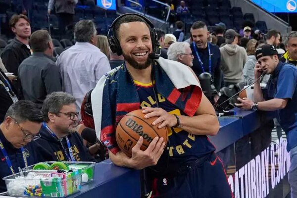 Stephen Curry speaking during an interview after a basketball game in San Francisco
