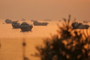 Vessels at the Strait of Hormuz, as seen from Musandam.