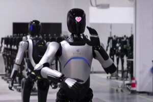 FCC chair Carr defends new ban on foreign-made humanoid robots