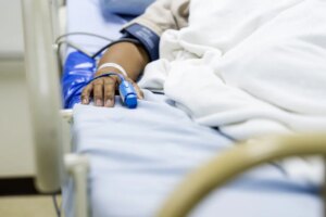 How does Hong Kong’s new end-of-life law affect patients and medical staff?