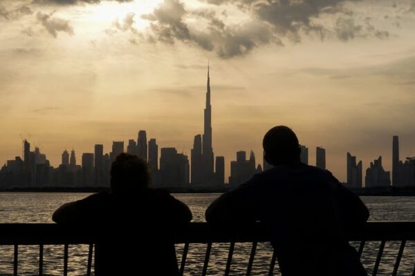 Daily passenger flights to Dubai will be postponed until October 25. Photo: Reuters