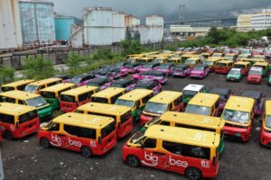 Hong Kong steps up support as premium taxi fleets face driver shortage