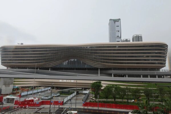 Hong Kong passes bill for Huanggang ‘co-location’ arrangement