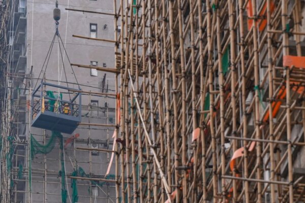 Tai Po fire inquiry legal team calls for bamboo scaffolding to be phased out