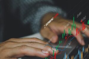 The Impact of Artificial Intelligence on Retail Trading Tools