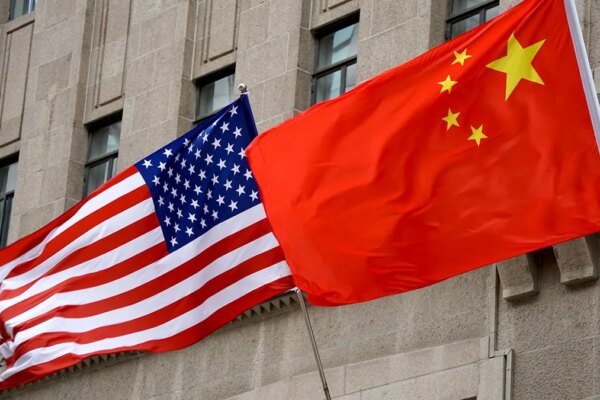 American and Chinese flags