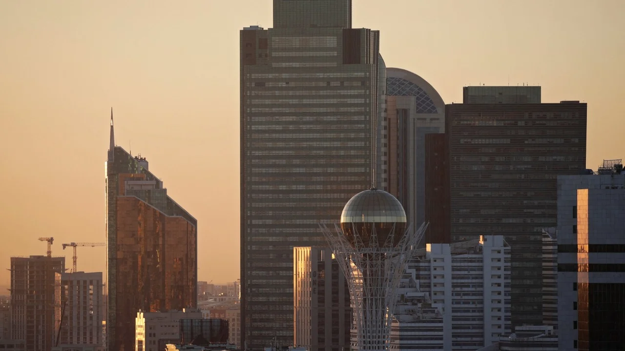 Exclusive | Family office of Henderson Land boss to fast-track Central Asia green energy plans