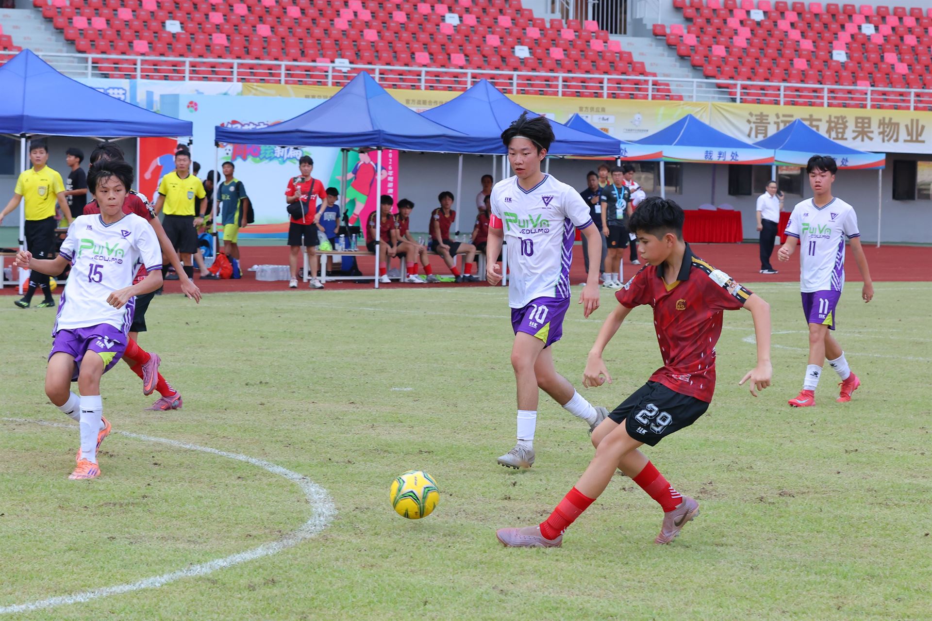 GBA youth football exchange tournament opens in Qingyuan