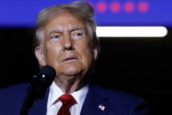 Trump Threatens To Hit Iran Power Plants, Bridges Next Week If No Deal