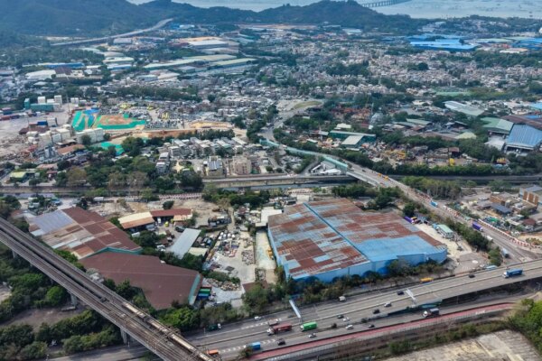 JD.com boosts Northern Metropolis logistics hub, but hurdles loom: experts