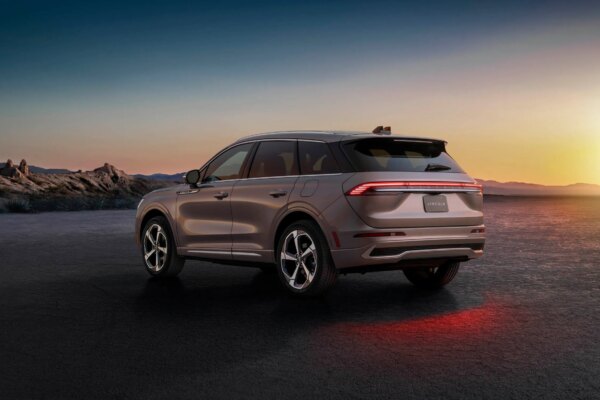 2027 Lincoln Corsair