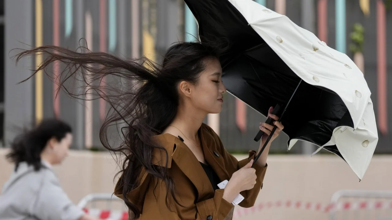 Observatory keeps eye on low-pressure area, to consider issuing T1 over weekend