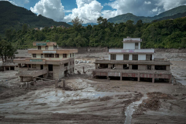 Hundreds killed, more than 1,000 missing in Nepal and China after Himalayan flood