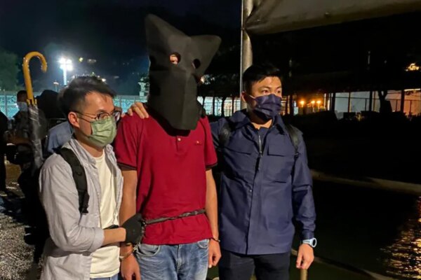 Hong Kong police arresting Matthew Choi, who was suspected in the stabbing of a taxi driver, on October 13, 2021. Photo: Hong Kong Police Force, via X.