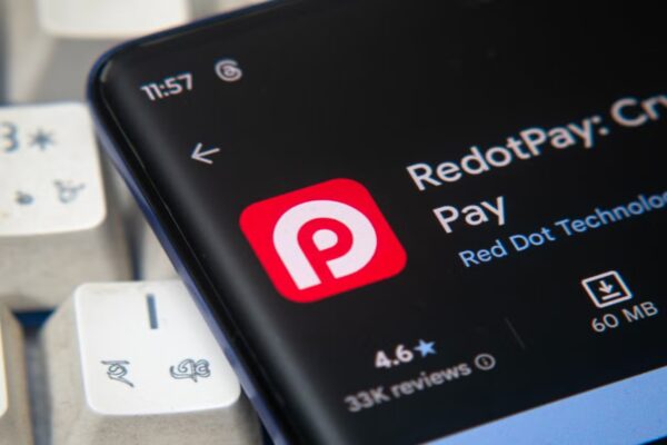 Binance-linked firms sue RedotPay founders in Hong Kong