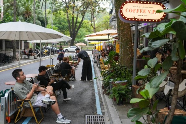 Opinion | Hong Kong must abandon superiority complex over mainland China