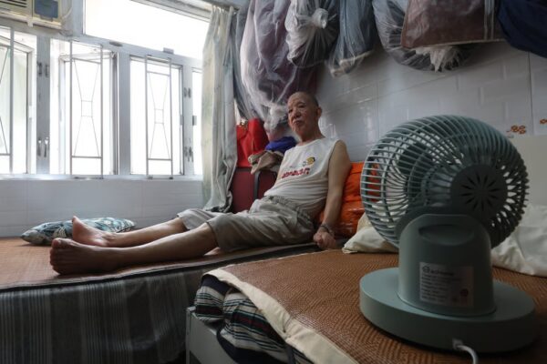 Yung often seeks shelter at a nearby shopping centre as his flat in Kwai Tsing is too hot and stuffy when temperatures surge in Hong Kong. Photo: Edmond So