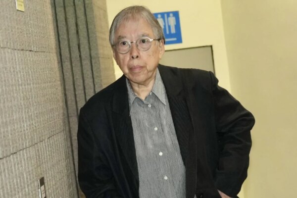 Doctor to the stars cleared over failure to record reason for using labour drug