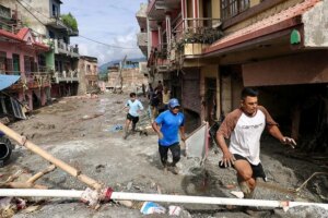 TOPSHOT-NEPAL-WEATHER-LANDSLIDE-FLOODS