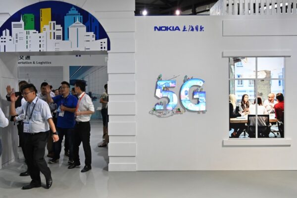 People visit Nokia stand Mobile World Congress