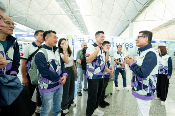 CIC executive director Ir Albert Cheng Ting-ning encourages the competitors and trainers, if the competitors come back more open, with confidence and a target, he will count that as nine medals.