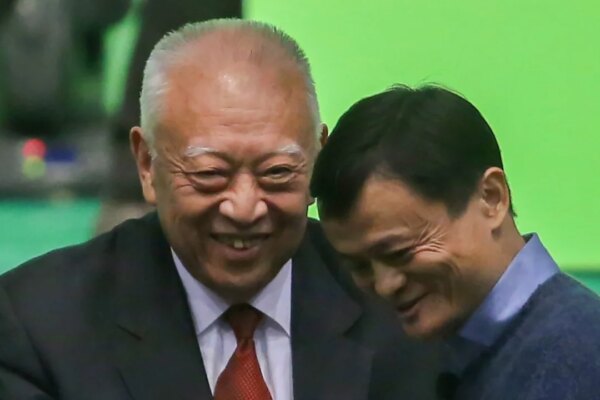 ‘In hard times, your honour shines’: Jack Ma pays tribute to Tung Chee-hwa
