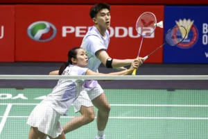 Hoo Pang Ron Lai Pei Jing