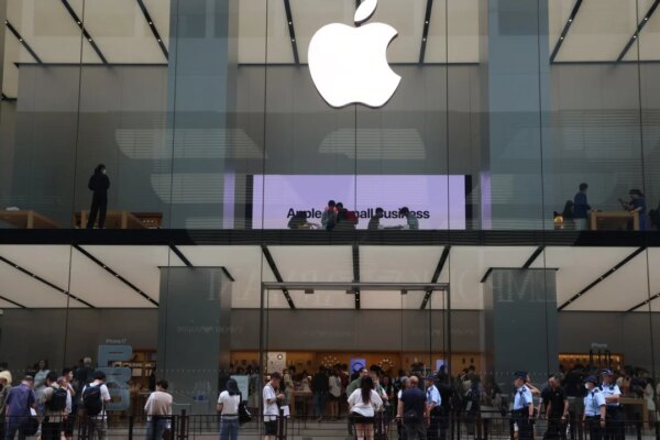 Apple should bear responsibility for Hong Kong iPhone card fraud, lawmaker says