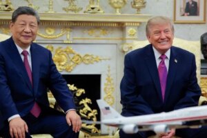 WASHINGTON, DC - SEPTEMBER 24: President of China Xi Jinping sit swith U.S. President Donald Trump in the Oval Office at the White House on September 24, 2026 in Washington, DC. President Trump is hosting President Xi for a three-day state visit to Washington, DC where the leaders are expected to discuss trade practices, artificial intelligence and furthering "strategic stability" between their countries. (Photo by Chip Somodevilla/Getty Images)